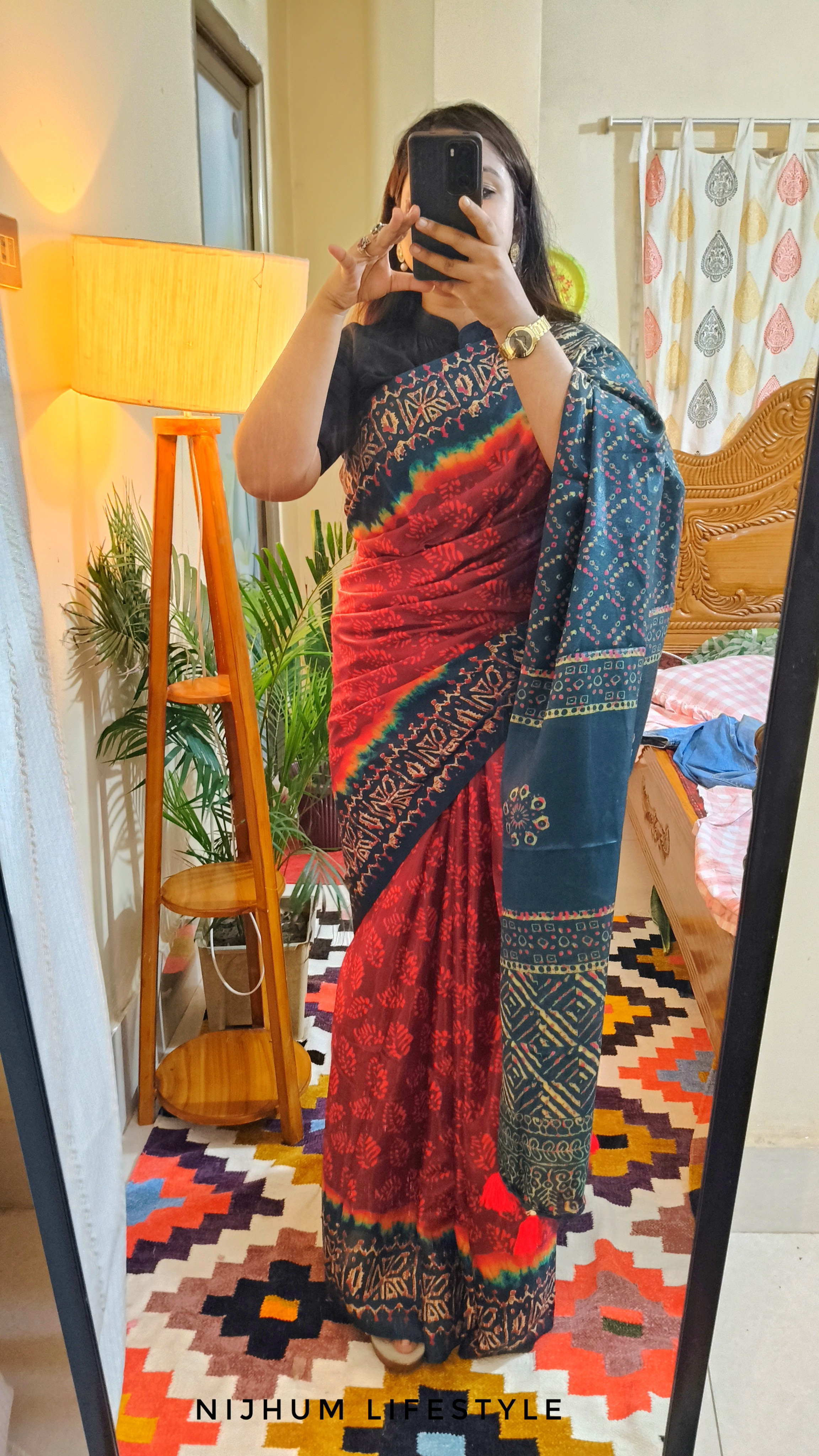 গুলবাহার বাটিক শাড়ি